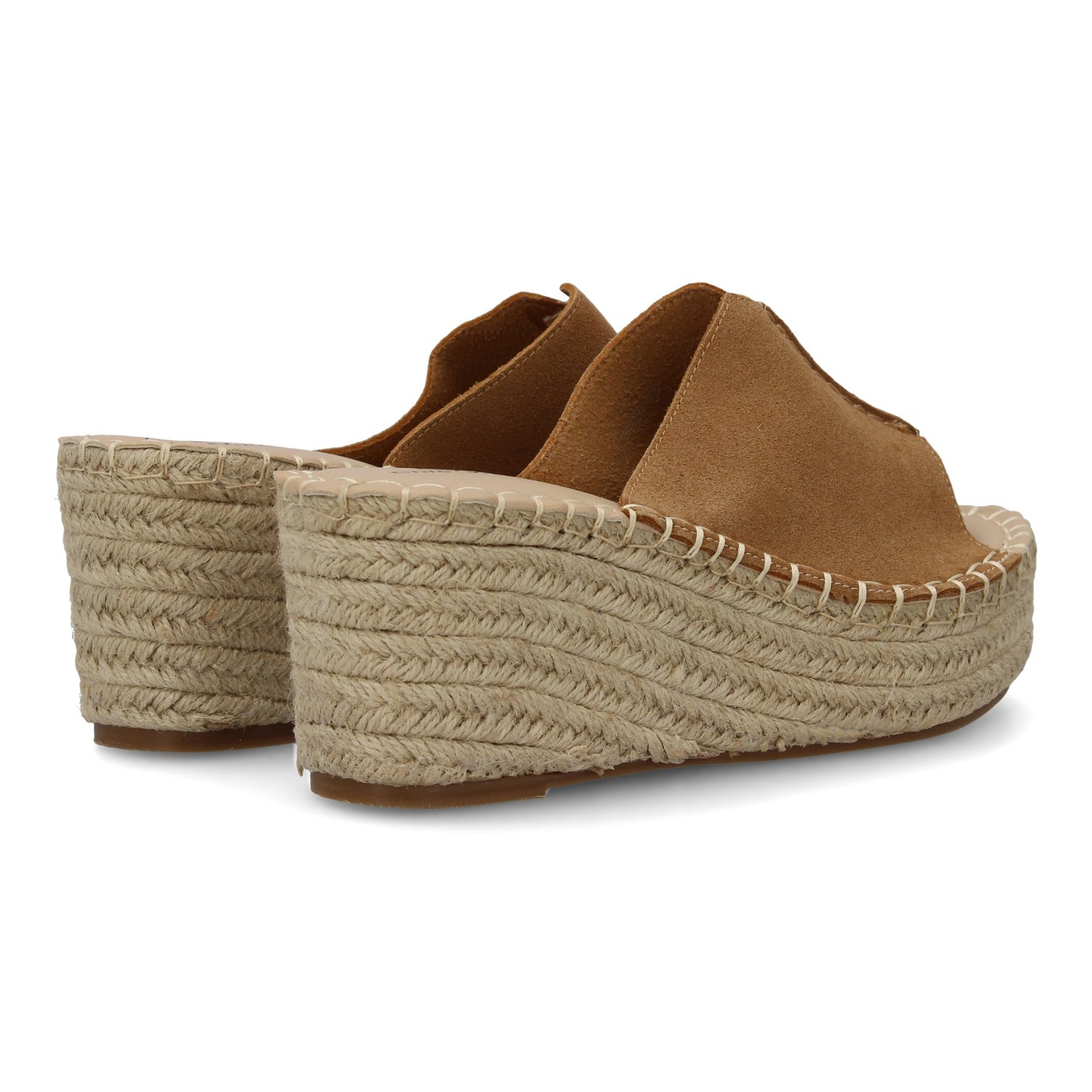Clara – Kaki Style