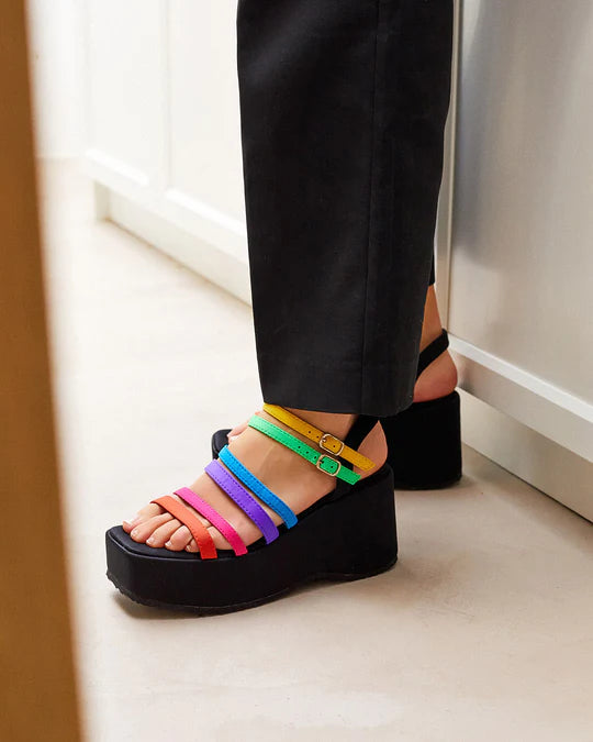 NIA - Sandals with black platform and colored straps