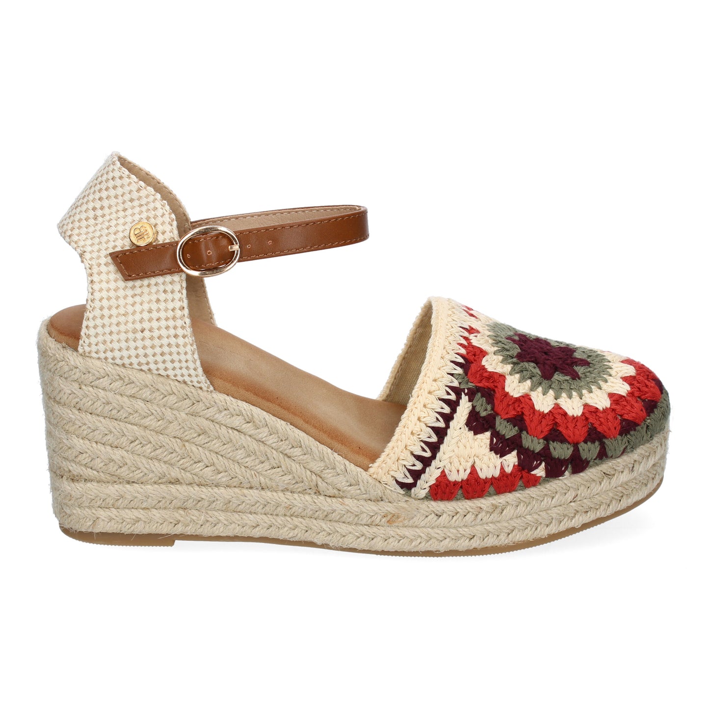 Emilia – Camel Charm