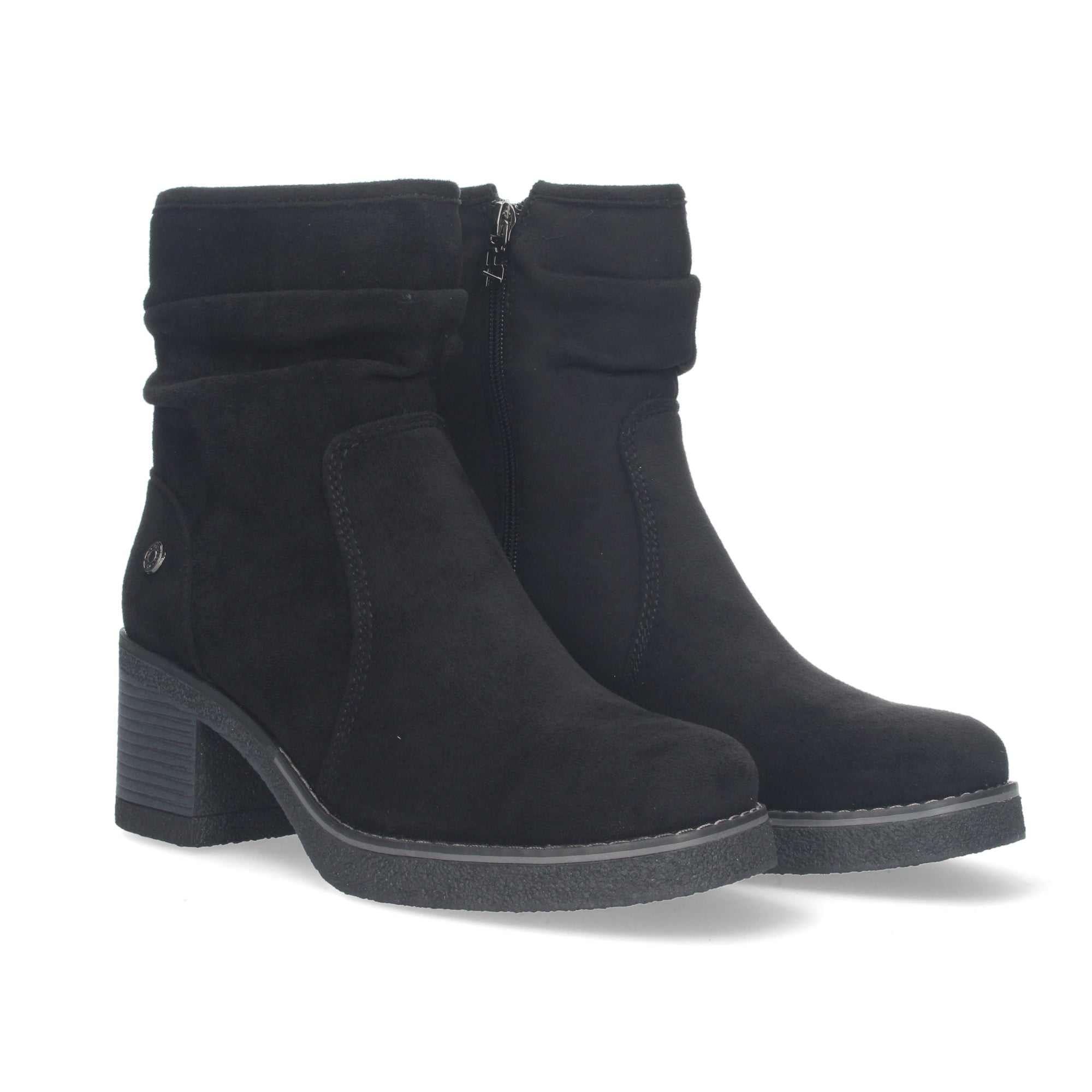 FLEUR - Botas negras con plataforma track